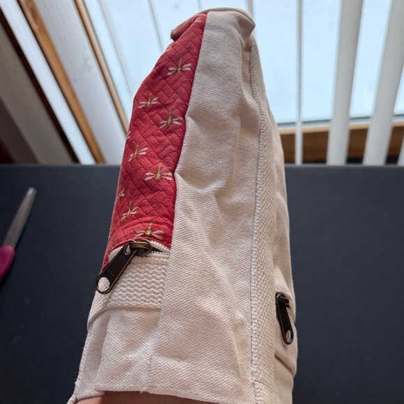 Stylish Red and Cream Dragonfly Tote Bag - Picture 4 of 7